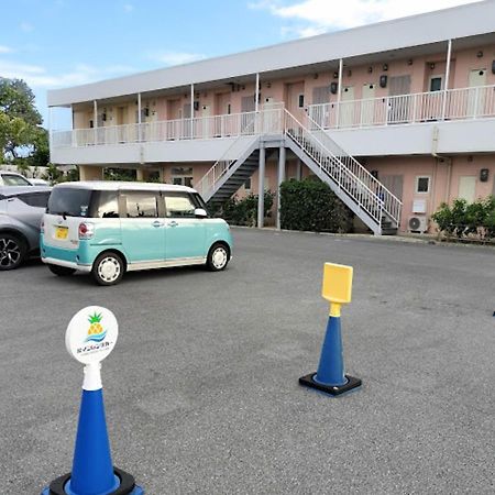 Pine Hills Hotel Miyakojima Eksteriør billede